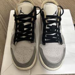 NIKE AIR JORDAN 1 LOW ナイキエアジョーダン1ロースニーカーのサムネイル