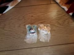 TWICE サンリオコラボ　カプセルトイキーホルダーセットのサムネイル