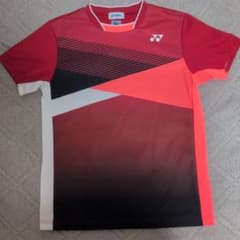 YONEX ヨネックス 半袖 ゲームシャツ Мサイズのサムネイル