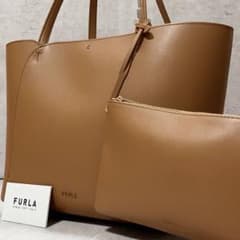 未使用に近い✨FURLA フルラ トートバッグ ビジネスバッグ A4収納 大容量 未使用に近い✨FURLA フルラ トートバッグ ビジネスバッグ A4収納 大