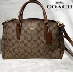 美品COACH コーチ　シグネチャー 2WAY ショルダーバッグ　ブラウン茶色 美品COACH コーチ シグネチャー 2WAY ショルダーバッグ ブラウン茶色
