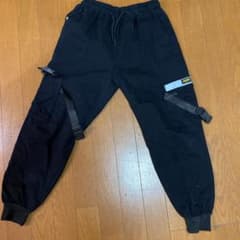 カーゴパンツのサムネイル