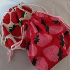 ☆値下げ【ハンドメイド】お弁当入れ2ケ/裏撥水ナイロン/おおきな