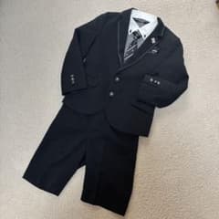 美品☆男の子フォーマルスーツ 120 黒 5点セット ミチコ ロンドン
