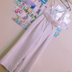 サスペンダー付ピンストライプワイドパンツのサムネイル