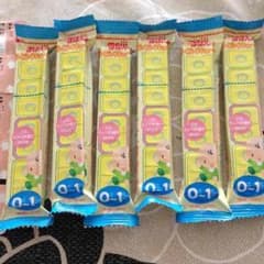らくらくキューブと離乳食のサムネイル