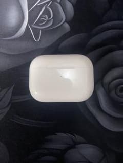 airpods pro 充電ケースのみ（動作確認済）のサムネイル