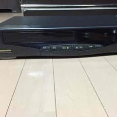 94年製panasonic.VHSビデオデッキ NVーH5のサムネイル