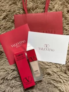 VALENTINOビューティーVライターのサムネイル
