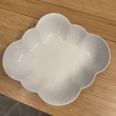 ロイヤルコペンハーゲン ホワイトパルメッテ フラワーボウル #578のサムネイル