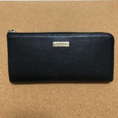 FURLA 長財布のサムネイル