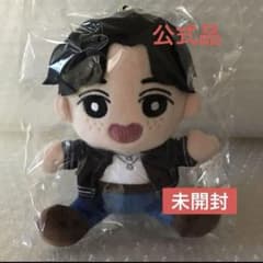 휴닌카이 크레용 신짱 txt 콜라보 봉제인형