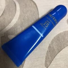 資生堂　UVリップカラースプラッシュ　タヒチブルーのサムネイル