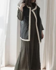 kastane  フェイクレザーリバボアベストのサムネイル