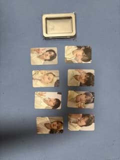 Stray Kids フォトカード 8枚セット 缶ケース付きのサムネイル