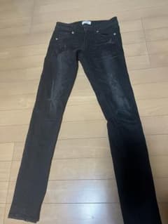 GYDA ローライズダメージデニムのサムネイル