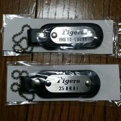 阪神タイガース　キーホルダー2個セットのサムネイル