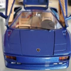 ランボルギーニ　ディアブロSE　1/18   ブルーメタリック　ラメのサムネイル