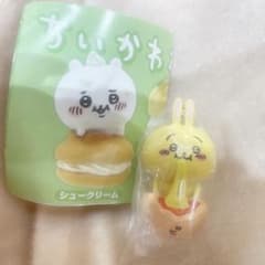 ちいかわ たべものいっぱいマスコットのサムネイル