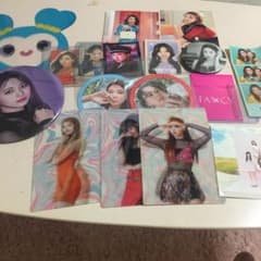TWICE グッズのサムネイル