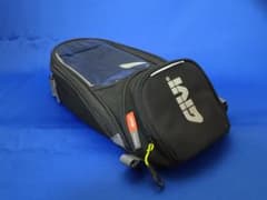 GIVI ジビ 小型タンクバッグ マグネット ツーリングのサムネイル