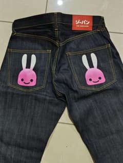 CUNE ジーンズ 32インチ 2ウサギ ピンクうさぎ 新品未使用 キューン 