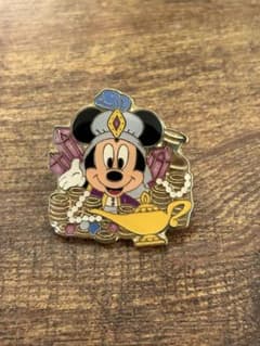 ディズニーリゾート ピンバッチ 非売品 - メルカリ