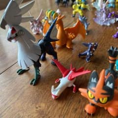 ポケモン フィギュア　モンコレなど40体以上のサムネイル