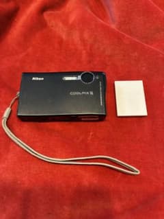 美品　Nikon COOLPIX S6 ブラック　デジカメ　レトロカメラのサムネイル
