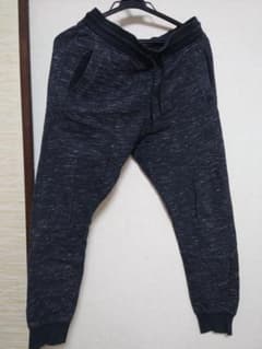 H&Mのパンツのサムネイル