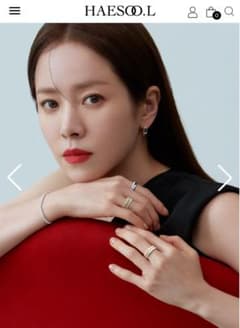 HAESOOL 韓国女優着用　シルバー ピアスのサムネイル