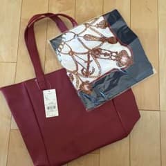 ❤︎新品未使用❤︎トートバック＆チェーン柄スカーフのサムネイル