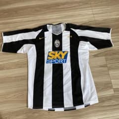 ユベントス　ユニフォーム　サッカーのサムネイル