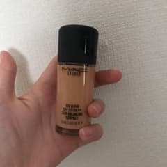 MAC スタジオフィックスフルイッドNC20のサムネイル