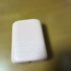 モバイルバッテリー　Ulght Light＆Compactのサムネイル