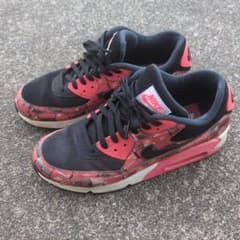 Atmos　Nike Air Max レッド/ブラック スニーカーのサムネイル