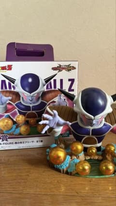 一番くじ ドラゴンボール 悪の帝王フリーザ フィギュアのサムネイル