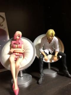 ワンピースフィギュアのサムネイル