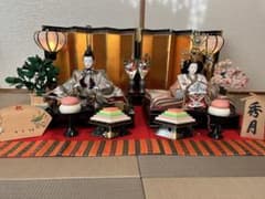 雛人形セット 伝統的な装飾付きのサムネイル