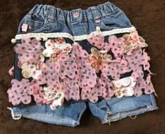 【美品】プリンセスショートパンツ ジーンズ おしゃれ花・パール付きのサムネイル