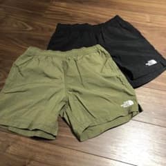 Northface ノースフェイス　バーサタイルショーツ　ショーツ　2枚セットのサムネイル