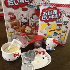 廃盤 ハローキティ お料理だいすき！ ミニチュアフィギュアのサムネイル