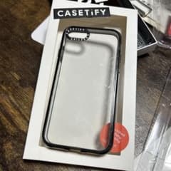 CASETIFY iPhone SE 用ケースのサムネイル