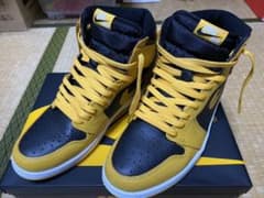 NIKE AIR JORDAN 1 HIGH POLLENのサムネイル