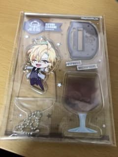 シースルーアクリルスタンドのサムネイル
