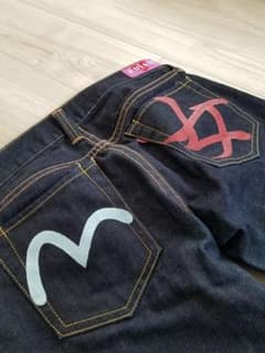 EVISU デニム  ジーンズ【size  27】新品同様 赤 女 水色 カモメのサムネイル