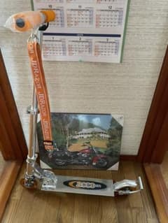 キックボード　未使用品のサムネイル