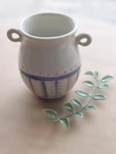 陶器製花瓶 白 カラフルストライプ - メルカリ
