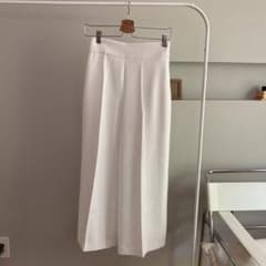 ペンギン様専用　ZARA ハイウエストワイドパンツ　ホワイト＋バーガンディXSのサムネイル