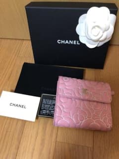 りん様専用です♡シャネルカメリア折り財布のサムネイル